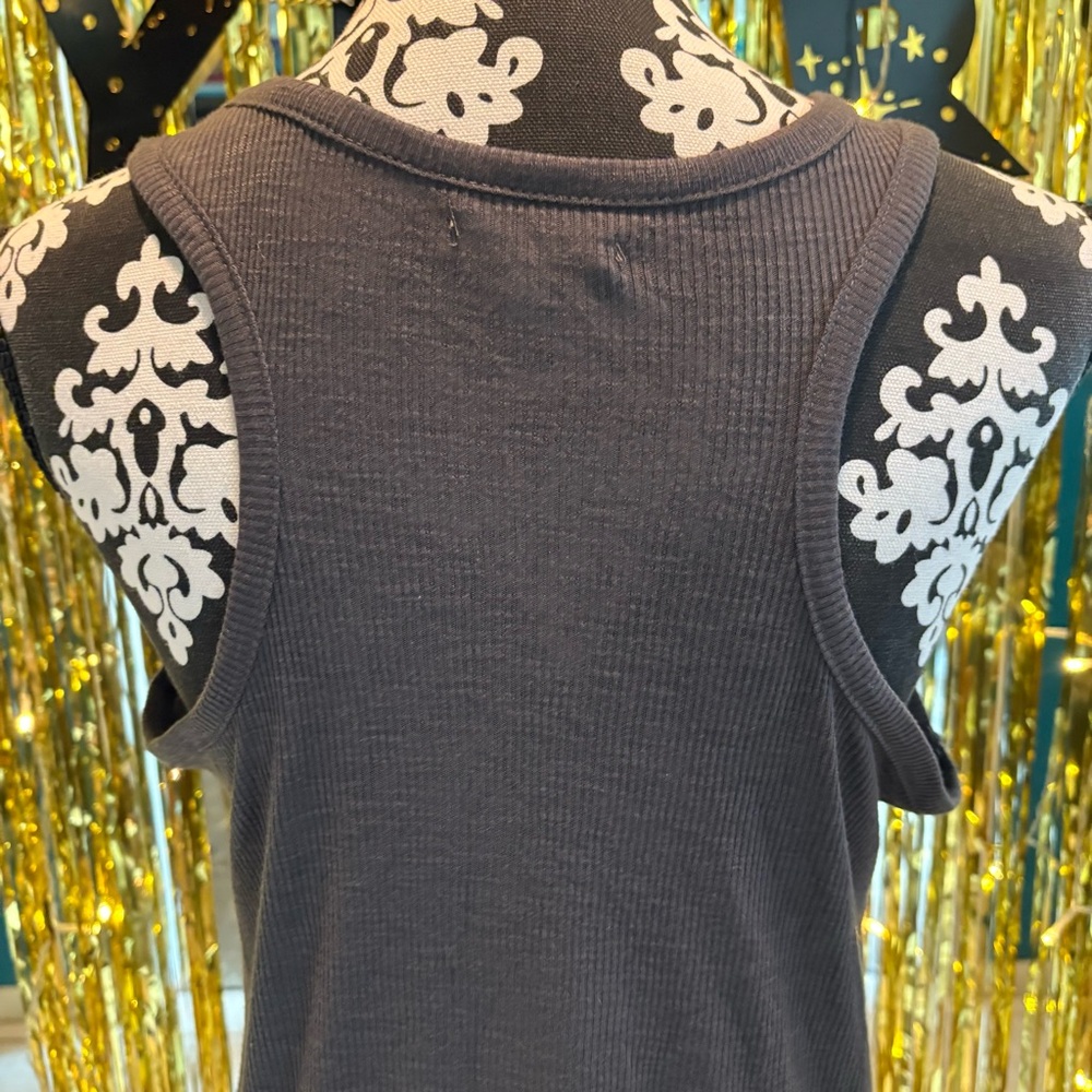 Maurices Grey Studded Rivet Tank Top Size Medium EUC Casual Sexy 2022 Rockstar M - Picture 7 of 11